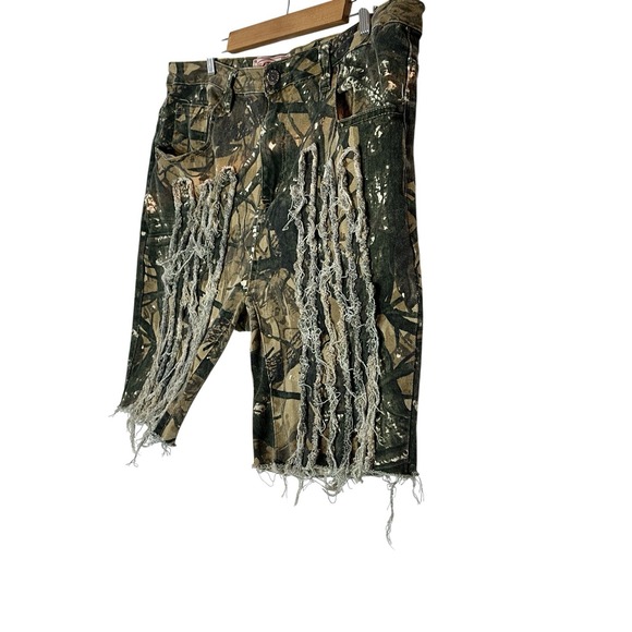 Bleecker & Mercer Shorts Mens Size‎ 40 Camouflage Distressed Denim Camo Y2K - Picture 10 of 10